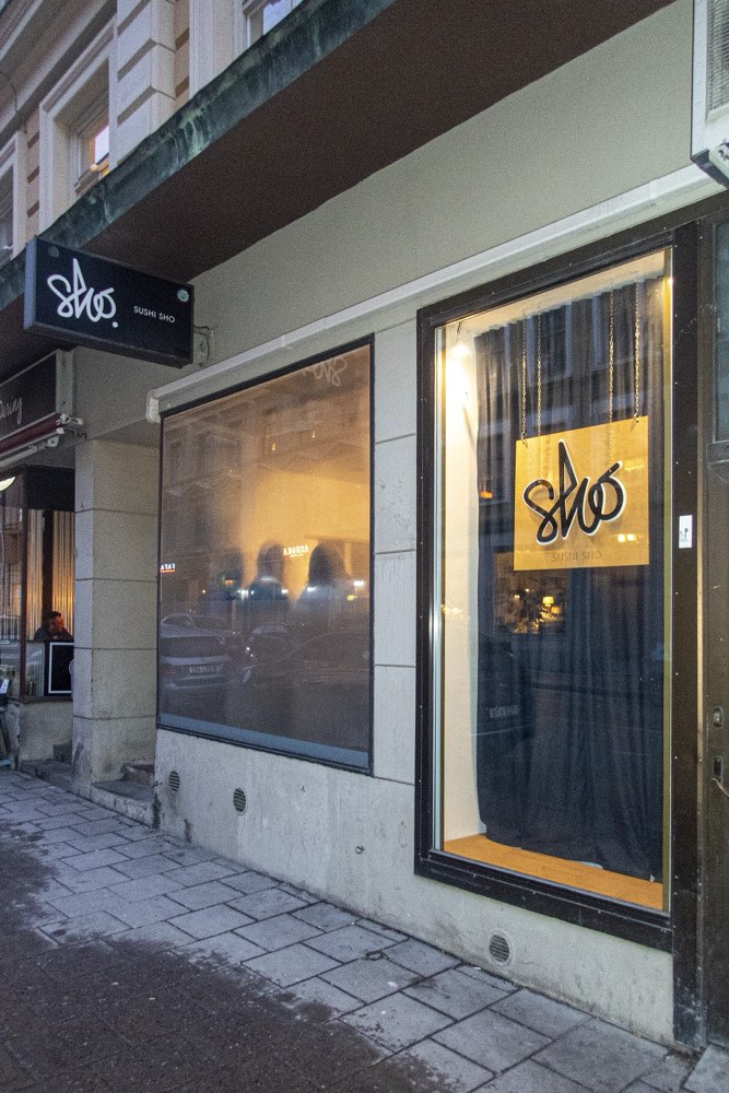 The front of Sushi Sho on Upplandsgatan, Stockholm, with its sign